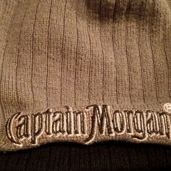 3 different toques - Picture 4 of 6